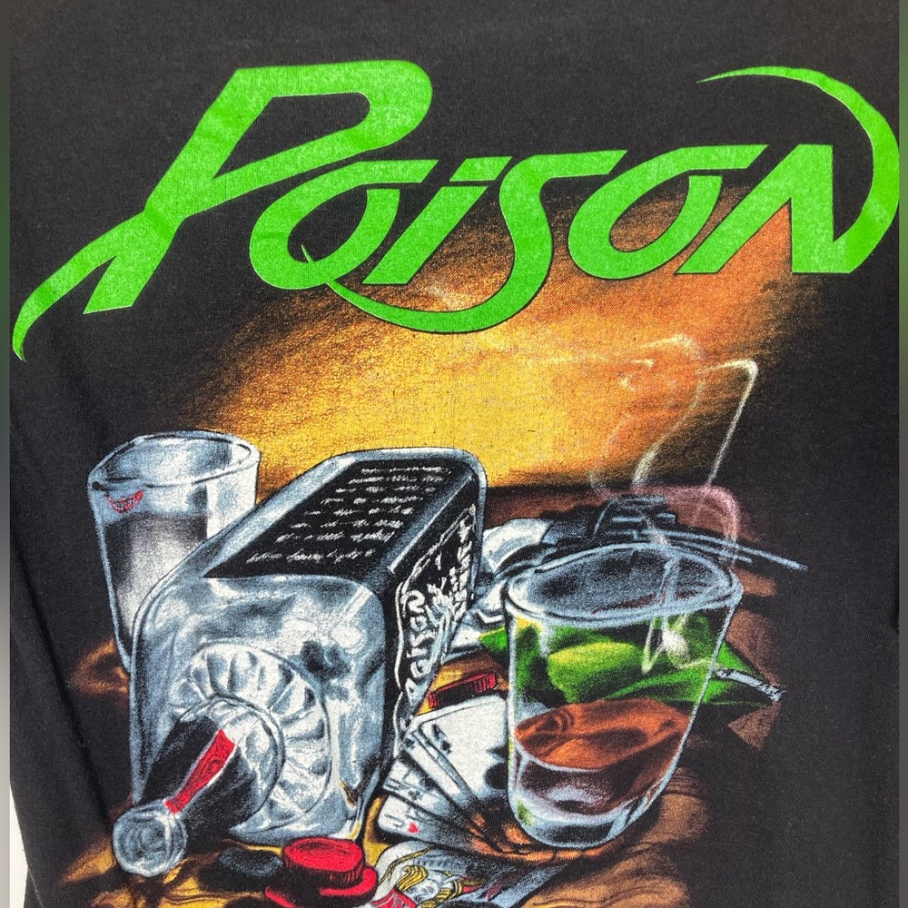 Vintage 80s Poison band Tshirt - Picture 8 of 8